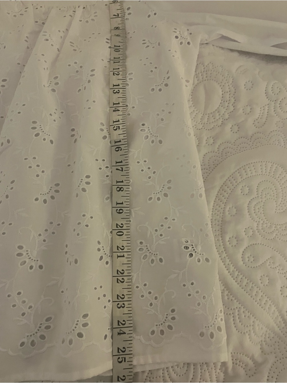 Grand & Greene White Eyelet Embroidered Tunic Blouse | Size Large - Picture 10 of 10